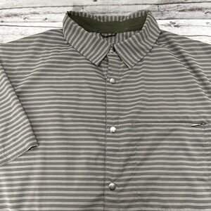 Club Ride Shirt Men's Medium Striped Snap Buttons Cycling Performance Vented